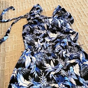 NEW TOMMY BAHAMA jumper. Multi-colored.  Size large.